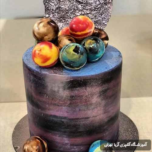 کیک پزی و تزیین تخصصی کیک